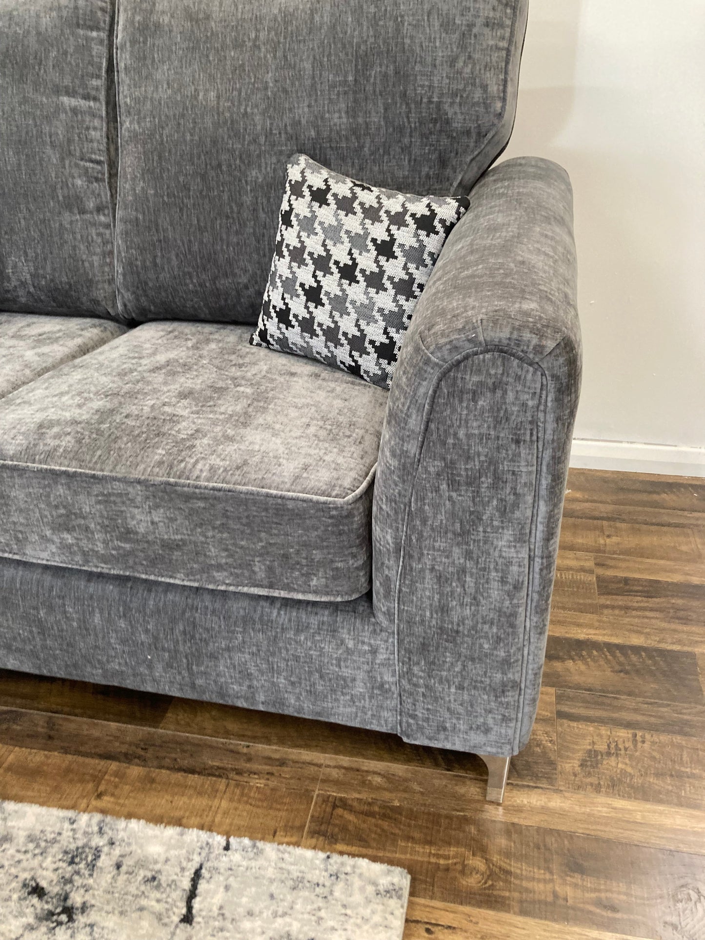 Diva 3+2 Velvet Upholstered Suite - Manhattan Grey