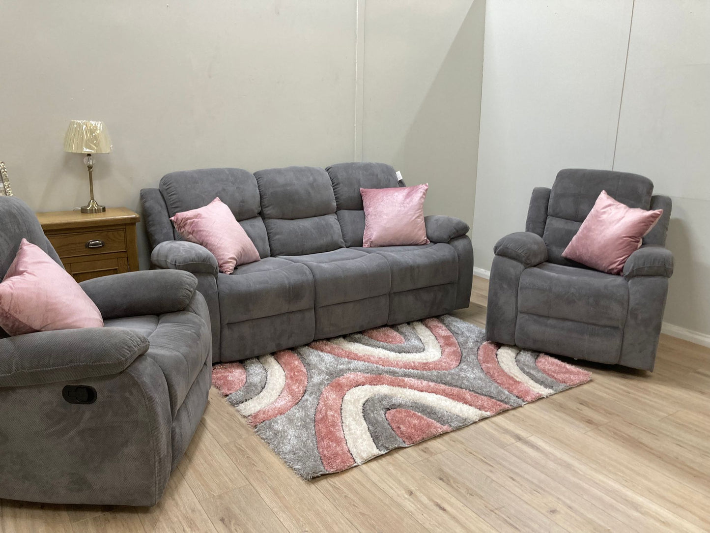 New Jersey 3+1+1 Reclining Suite