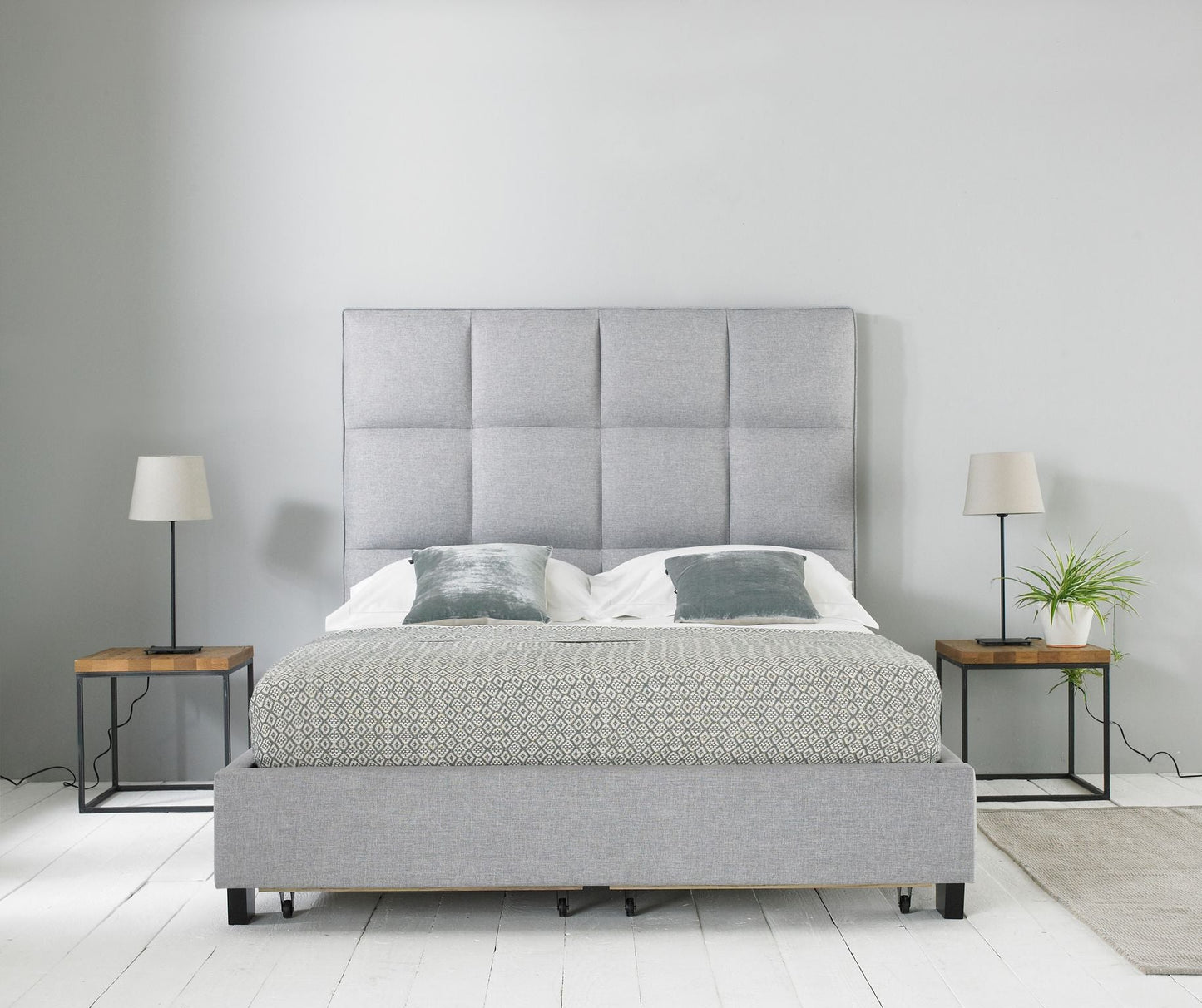 Palma King Bed with Pull Out Drawer - Grey