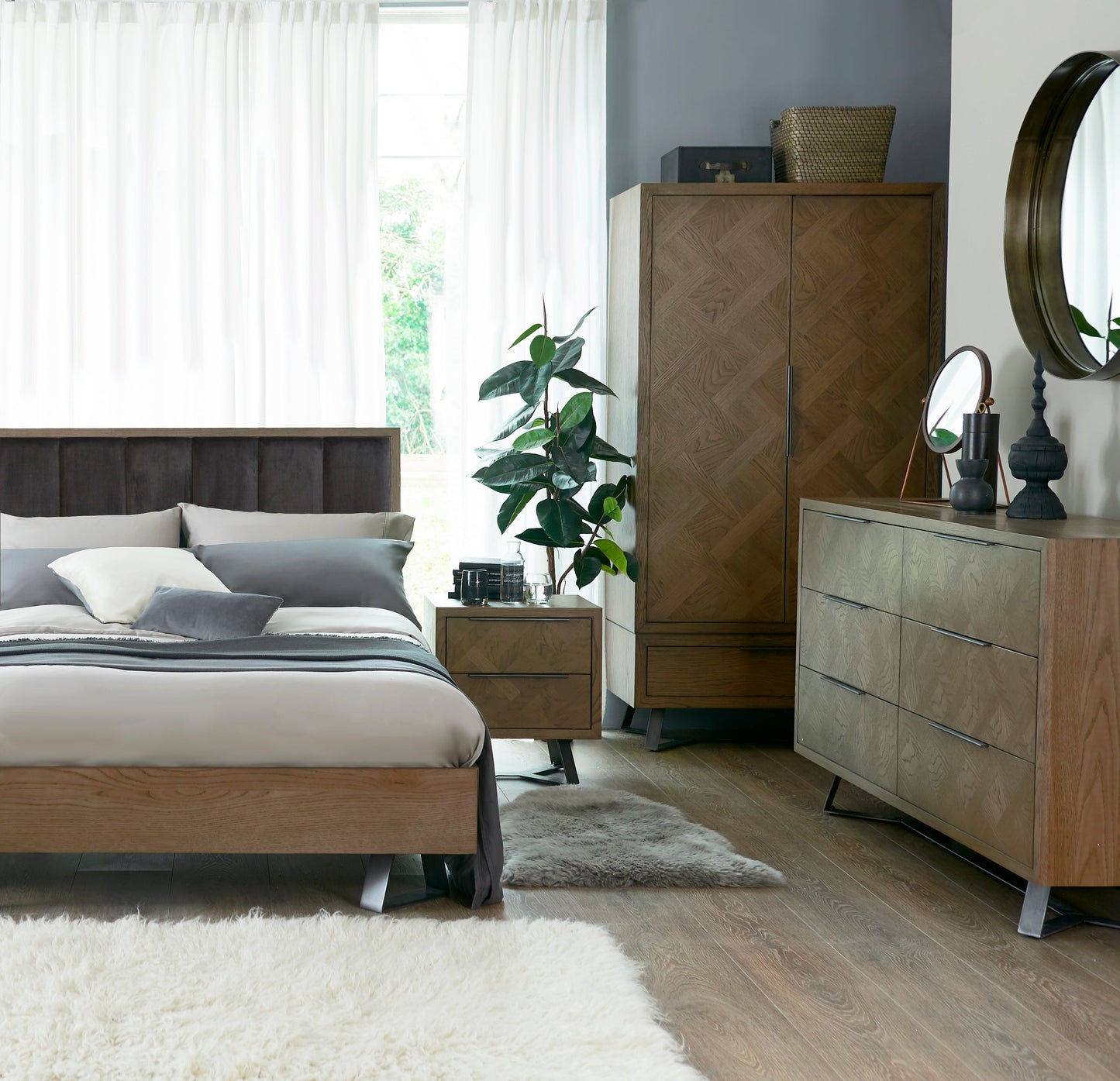 Iris Aged Grey Oak King Size Bed