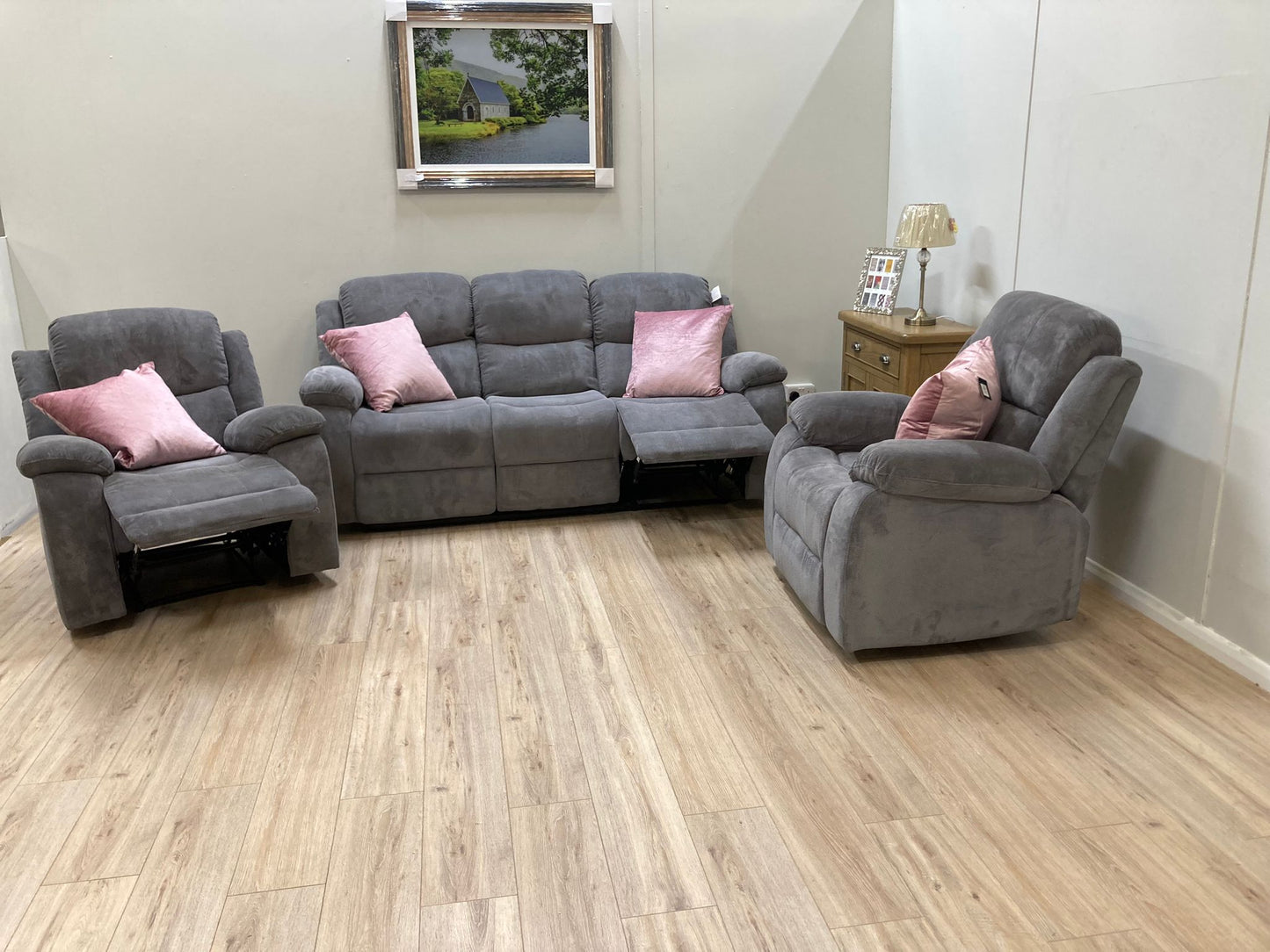 New Jersey 3+1+1 Reclining Suite